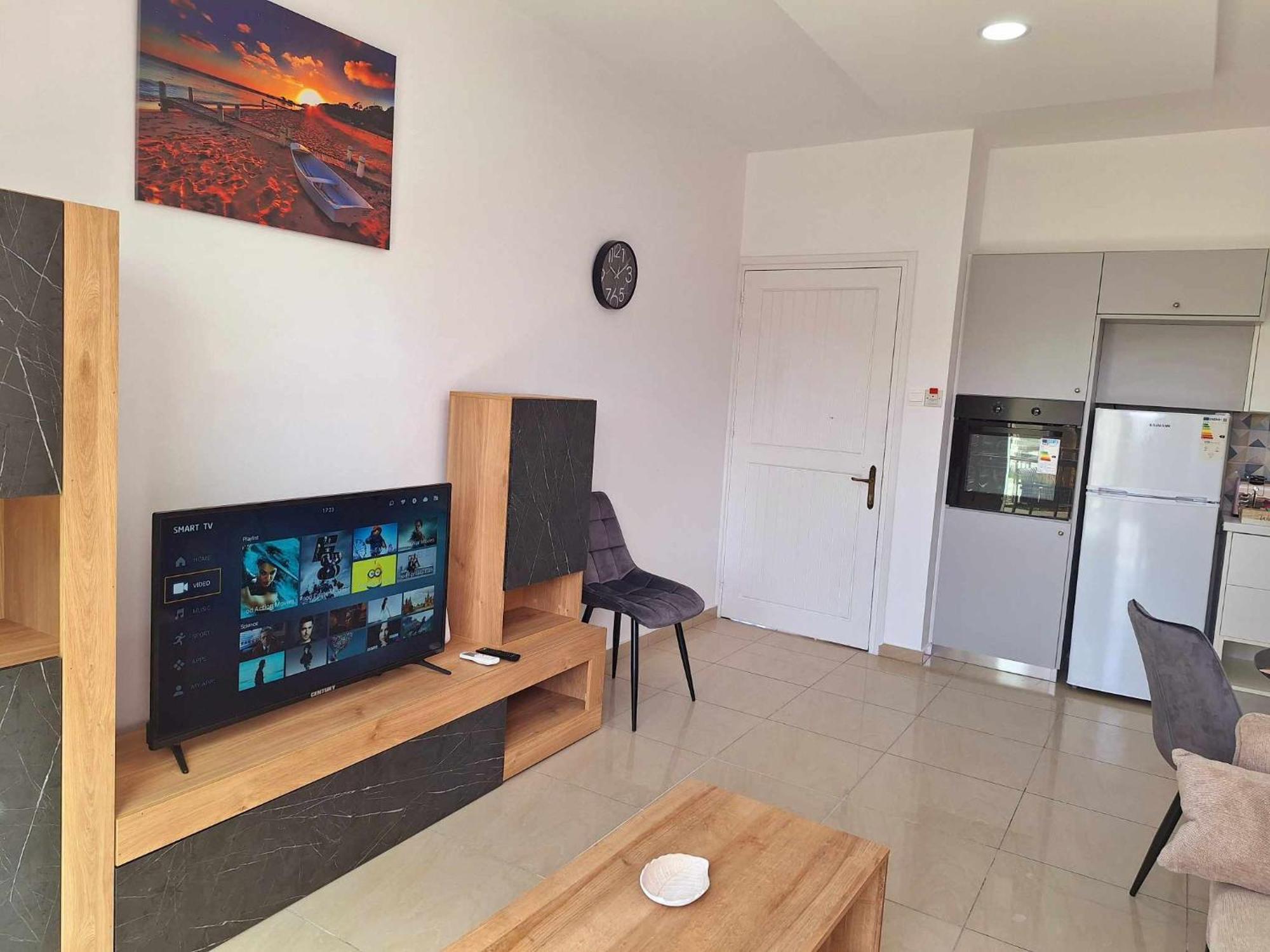 Stylish Apt Kato Paphos Close To Beach & Vibrant Harbor Life Extérieur photo