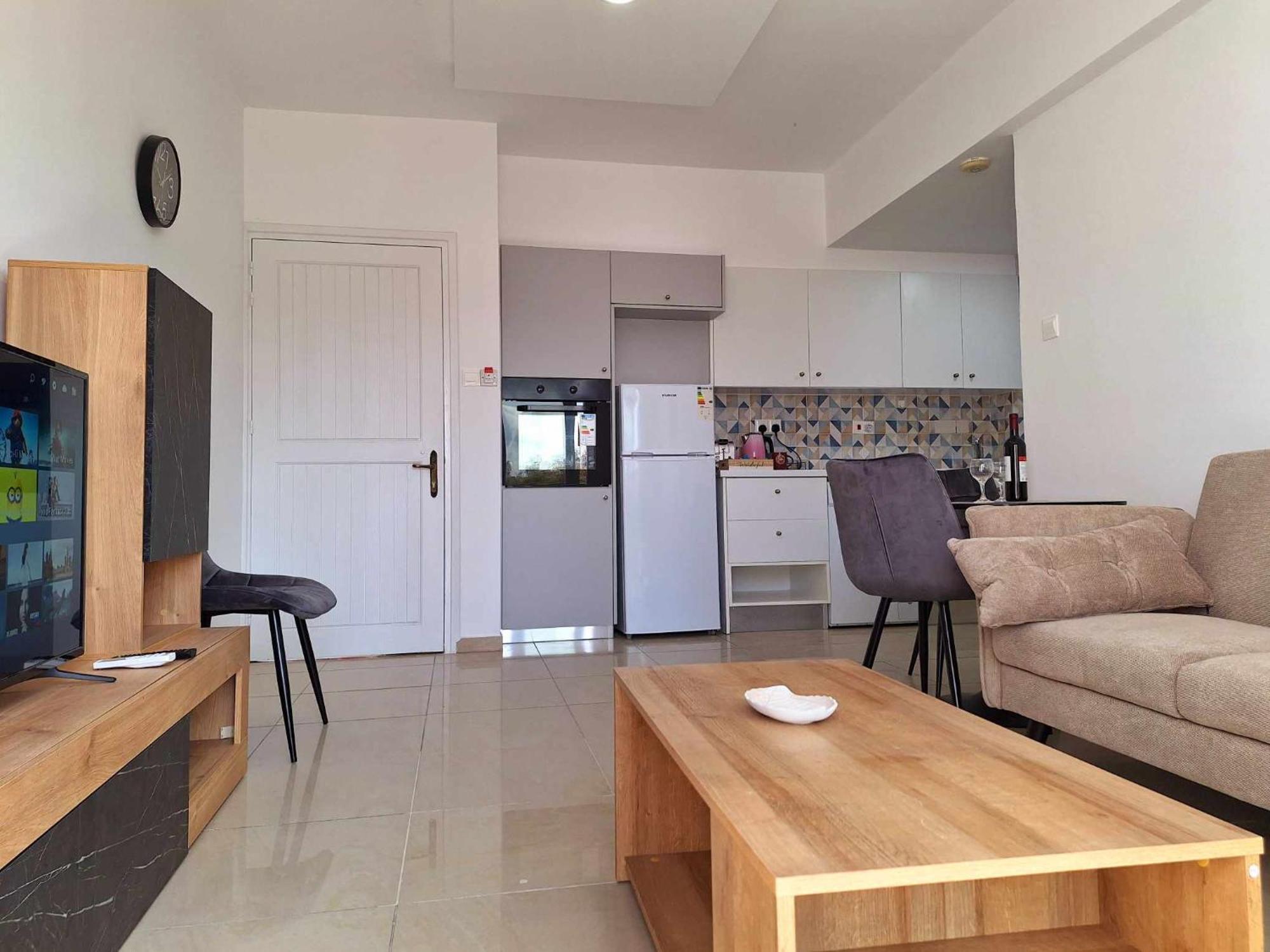 Stylish Apt Kato Paphos Close To Beach & Vibrant Harbor Life Extérieur photo